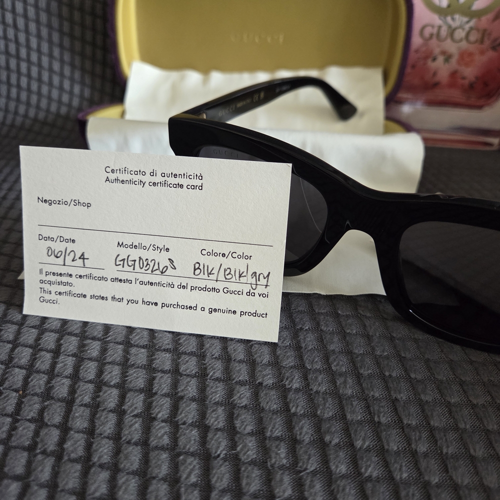 ✨️🔥 EUC Gucci Black Women's Sunglasses🔥 - Picture 11 of 11